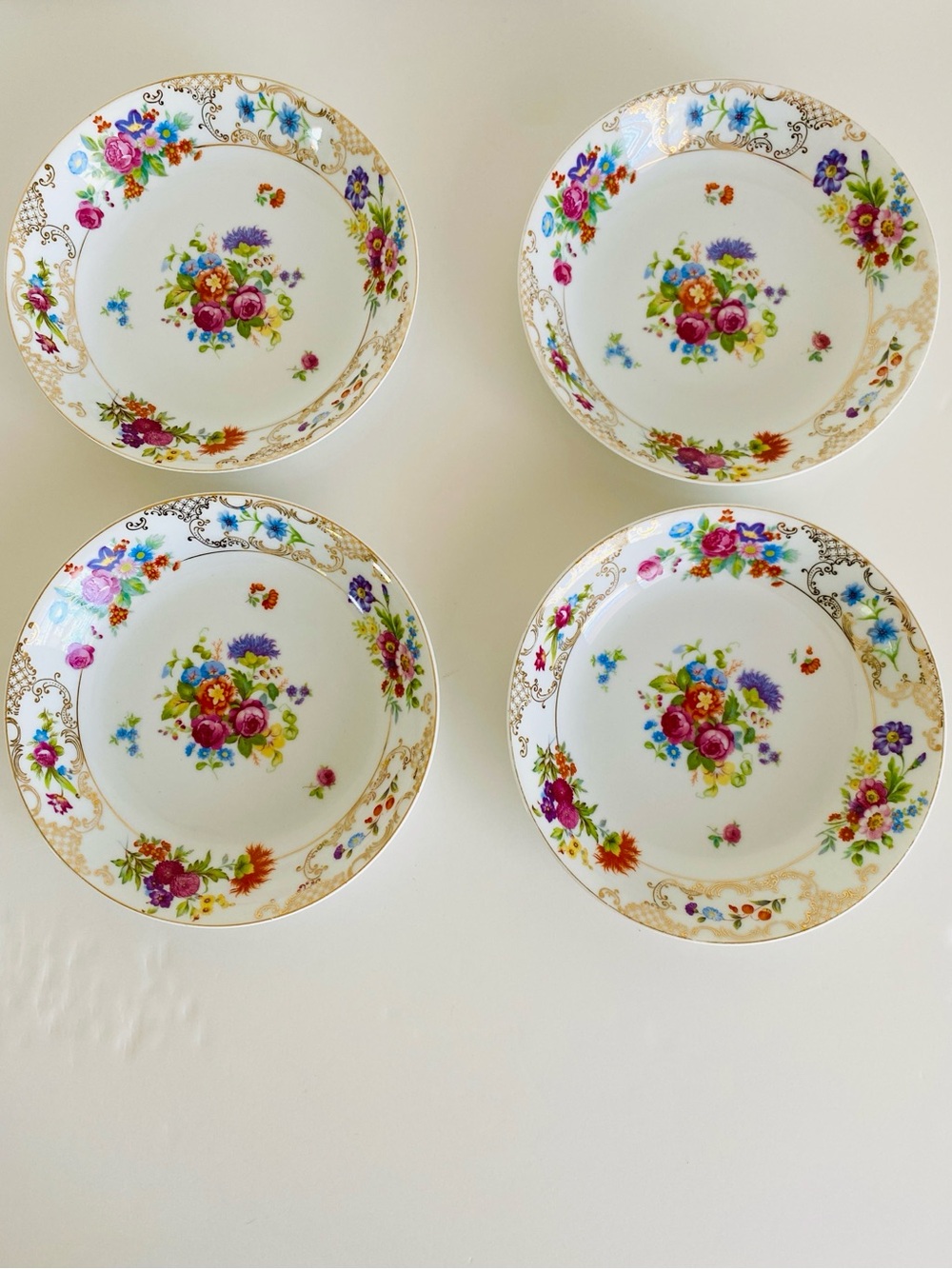 Kongo Japan Floral Bowl Set 4 Hand Painted Porcelain Romance Gold Trim Vintage
